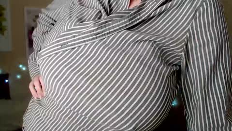 Li  online show from January 5, 2025, 6:24 pm