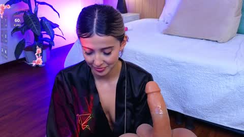 Snapshot of missmonaco chatting on December 27, 2024, 3:09 am Emma Rivera online show from December 27, 2024, 3:09 am