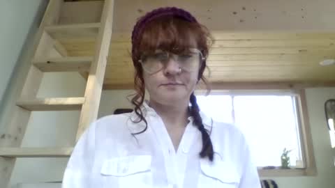 Snapshot of missmoonmagic13 chatting on December 11, 2024, 9:45 pm Maxxx online show from December 11, 2024, 9:45 pm