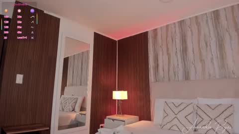 Nataly Rivas online show from September 11, 2025, 10:43 pm