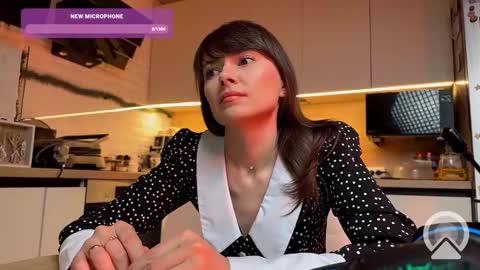 Miss Natasha online show from January 5, 2025, 9:25 pm