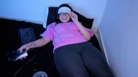 sarah online show from May 6, 2026, 6:57 pm