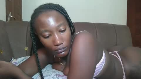 pretty gal online show from June 11, 2026, 7:06 am