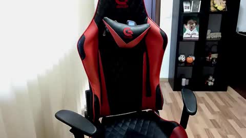 MissTruble online show from March 13, 2026, 11:50 am