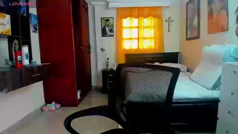 missvalery1 online show from September 9, 2025, 8:52 pm