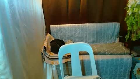 SweetViolet online show from December 19, 2024, 3:08 pm