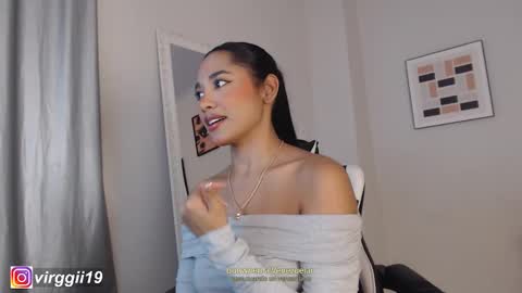 missvirggii online show from November 10, 2025, 9:58 pm