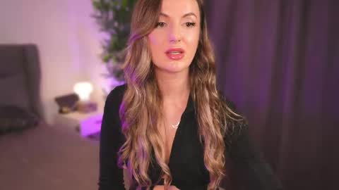 Snapshot of misswiney chatting on September 21, 2025, 12:29 pm Winey online show from September 21, 2025, 12:29 pm