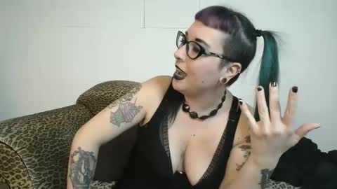 Missy Dee online show from February 5, 2025, 6:02 am