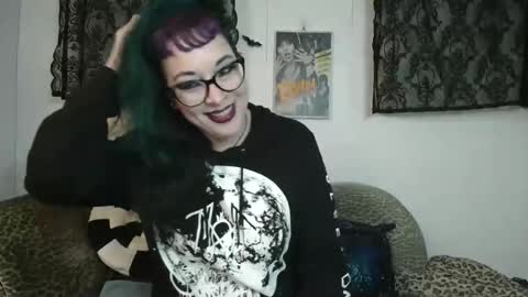 Missy Dee online show from January 14, 2026, 8:42 am