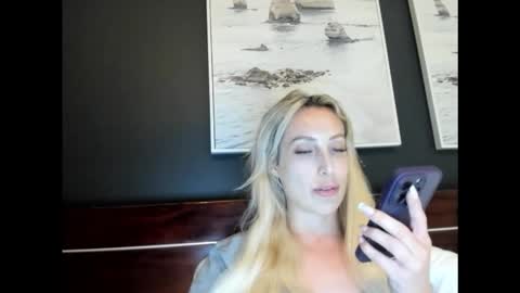 Missy matrix online show from February 4, 2026, 12:00 pm