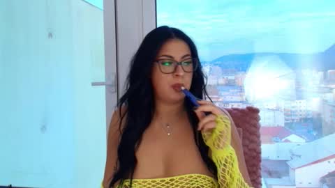 missyscarlet online show from March 26, 2026, 5:24 am