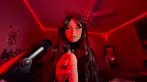 mistatmidnight online show from April 8, 2026, 11:48 pm