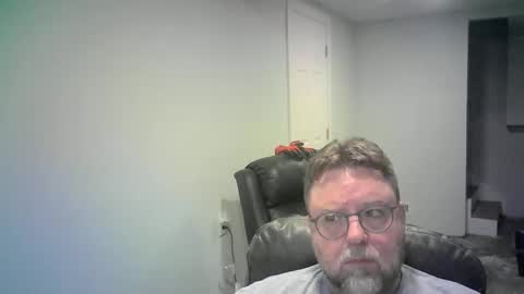 Snapshot of mister_happy567 chatting on February 6, 2026, 8:07 am Mr. Happy online show from February 6, 2026, 8:07 am