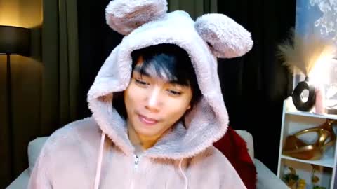 SAINT SACHI  will make your day  online show from December 8, 2024, 12:08 pm