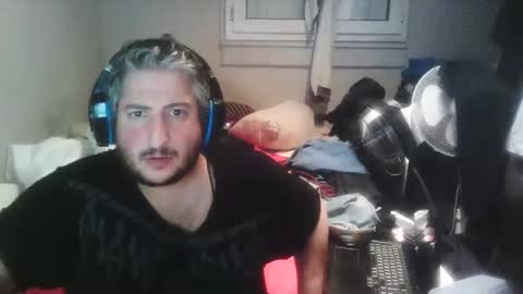 Snapshot of misterbelled chatting on October 10, 2025, 5:12 pm misterbelled online show from October 10, 2025, 5:12 pm