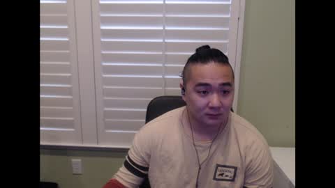 Snapshot of misterlionking chatting on December 11, 2024, 9:12 pm Eric online show from December 11, 2024, 9:12 pm