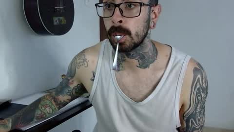 misternocturne online show from October 25, 2025, 3:51 pm