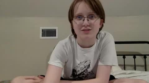 Snapshot of mistress_callie chatting on April 21, 2026, 2:51 am Lassie Cassie online show from April 21, 2026, 2:51 am