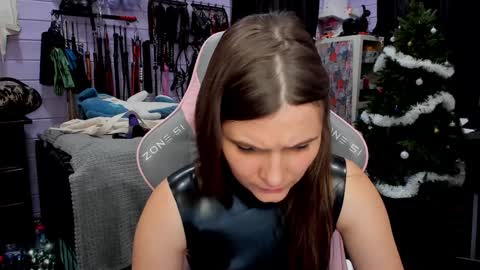 Dirty Priest and Ivi online show from December 21, 2024, 5:07 pm