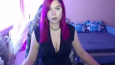 Miss Bailey online show from October 4, 2025, 10:57 am