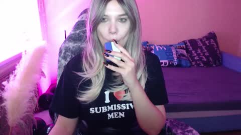 Miss Bailey online show from November 13, 2025, 8:46 am