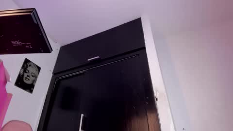 NAHOMY  online show from March 9, 2026, 7:07 pm