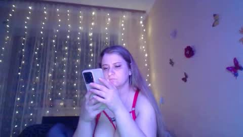 mistresscaro online show from March 8, 2026, 7:50 pm