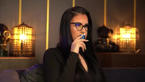 Snapshot of mistresskellykent chatting on February 5, 2026, 10:25 pm Mistress Kelly online show from February 5, 2026, 10:25 pm