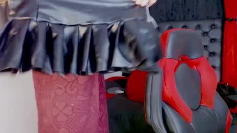 Mistresslombana online show from November 15, 2025, 6:00 am