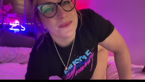 Snapshot of mistresssx chatting on February 3, 2025, 4:31 pm Miss X online show from February 3, 2025, 4:31 pm