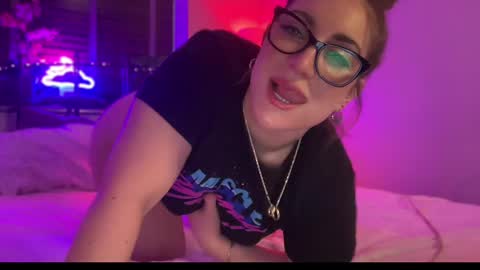 Snapshot of mistresssx chatting on February 28, 2025, 2:53 pm Miss X online show from February 28, 2025, 2:53 pm