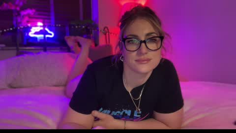 Snapshot of mistresssx chatting on March 6, 2025, 1:35 pm Miss X online show from March 6, 2025, 1:35 pm