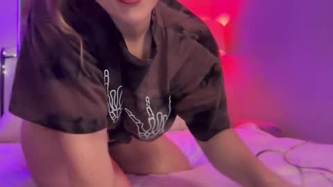 Snapshot of mistresssx chatting on October 11, 2025, 7:23 pm Miss X online show from October 11, 2025, 7:23 pm