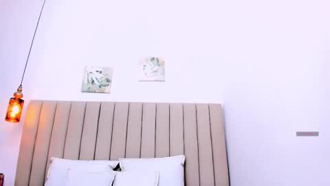 mistt_miaa online show from March 27, 2026, 6:18 pm