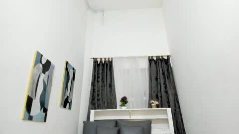 mistt_miaa online show from April 7, 2026, 1:00 pm