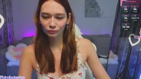 Snapshot of misty_roseee chatting on September 19, 2025, 2:40 pm misty_roseee online show from September 19, 2025, 2:40 pm