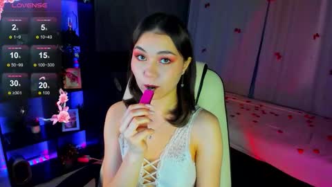 Snapshot of mistylovia chatting on March 1, 2026, 9:33 am mistylovia online show from March 1, 2026, 9:33 am