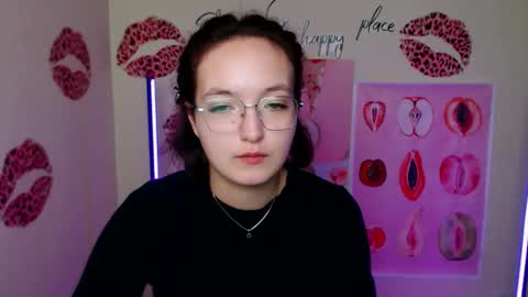 Aria online show from October 29, 2025, 7:43 am