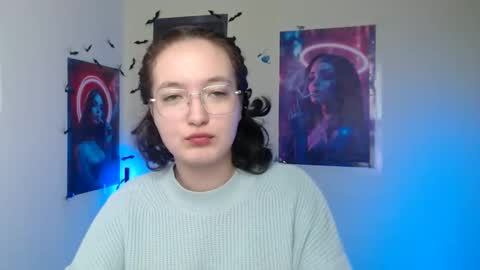 Aria online show from December 5, 2025, 8:01 am