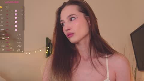 Snapshot of mita_mp4 chatting on January 4, 2025, 4:12 am Mita online show from January 4, 2025, 4:12 am