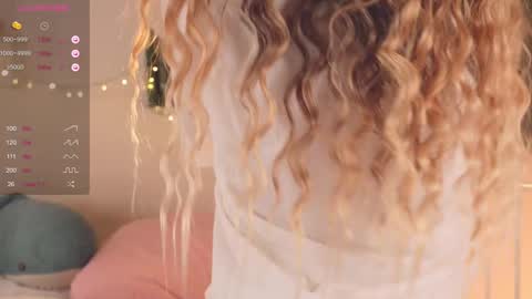 Snapshot of mita_mp4 chatting on January 31, 2025, 4:14 am Mita online show from January 31, 2025, 4:14 am