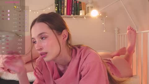 Snapshot of mita_mp4 chatting on February 5, 2025, 6:35 am Mita online show from February 5, 2025, 6:35 am