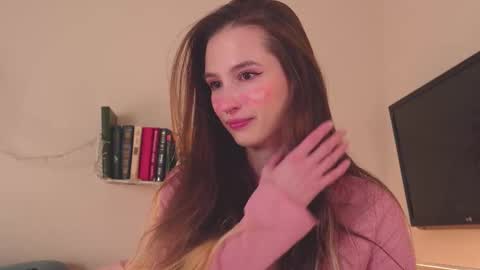 Snapshot of mita_mp4 chatting on February 14, 2025, 4:15 am Mita online show from February 14, 2025, 4:15 am