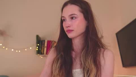 Snapshot of mita_mp4 chatting on February 27, 2025, 3:36 am Mita online show from February 27, 2025, 3:36 am