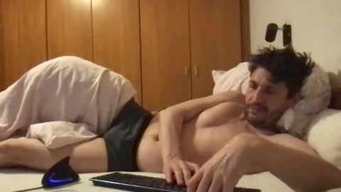Mitchel New online show from March 28, 2026, 1:05 am