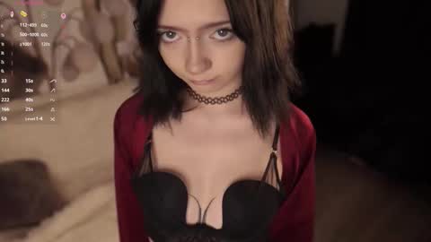 Yuka online show from October 18, 2025, 4:41 pm