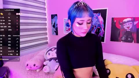 Snapshot of miwaviolet chatting on February 17, 2025, 10:14 pm  Miwa Violet  online show from February 17, 2025, 10:14 pm