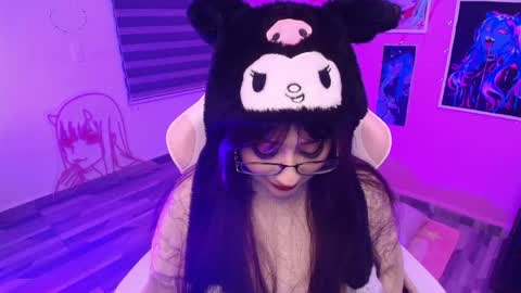  Miwa Violet  online show from May 27, 2026, 3:58 am