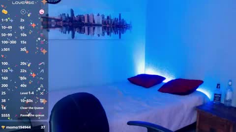 Snapshot of mixie_cute chatting on March 7, 2025, 11:49 pm mixie_cute online show from March 7, 2025, 11:49 pm